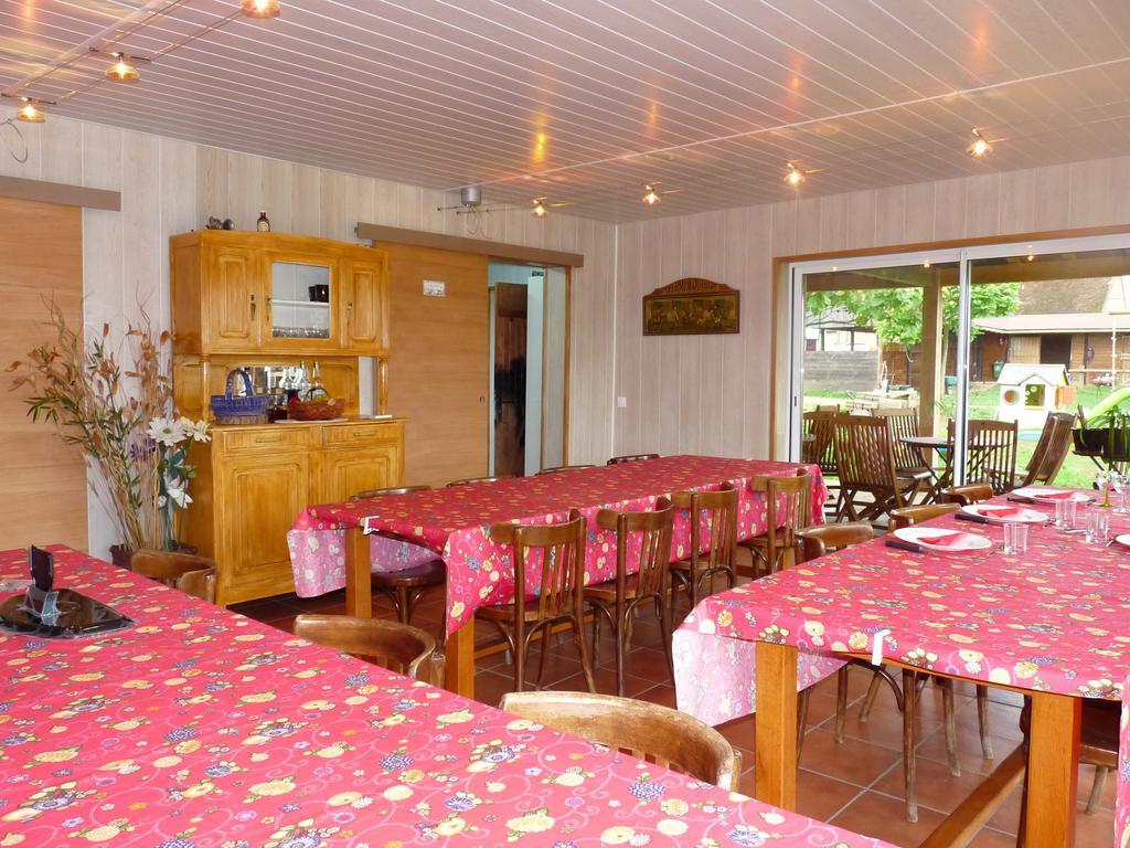 Le Trot'In Chair Bed & Breakfast Martigny-le-Comte Exterior photo