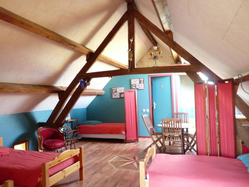 Le Trot'In Chair Bed & Breakfast Martigny-le-Comte Room photo